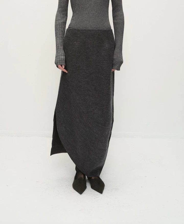 VIKTORIACHAN  设计师品牌  25秋冬新品包臀裙高腰厚款半身裙时尚