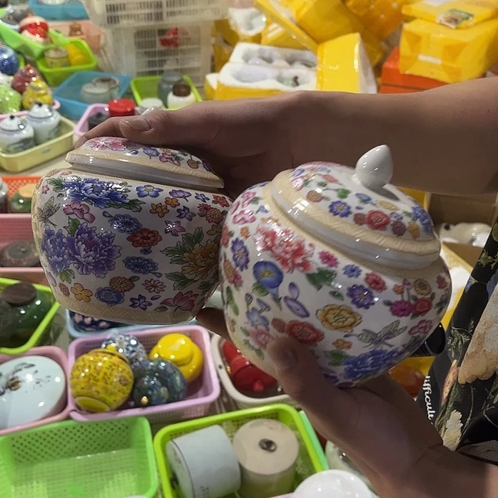 摆件各種器型高檔陶瓷茶葉罐儲物罐密封罐