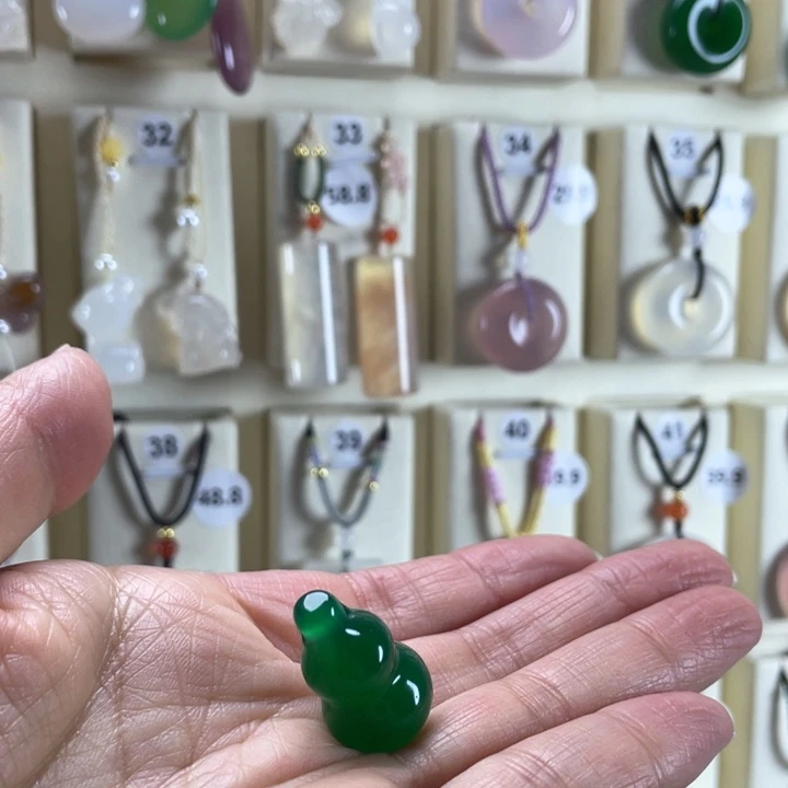 玛瑙/玉髓颈饰未镶嵌啾*