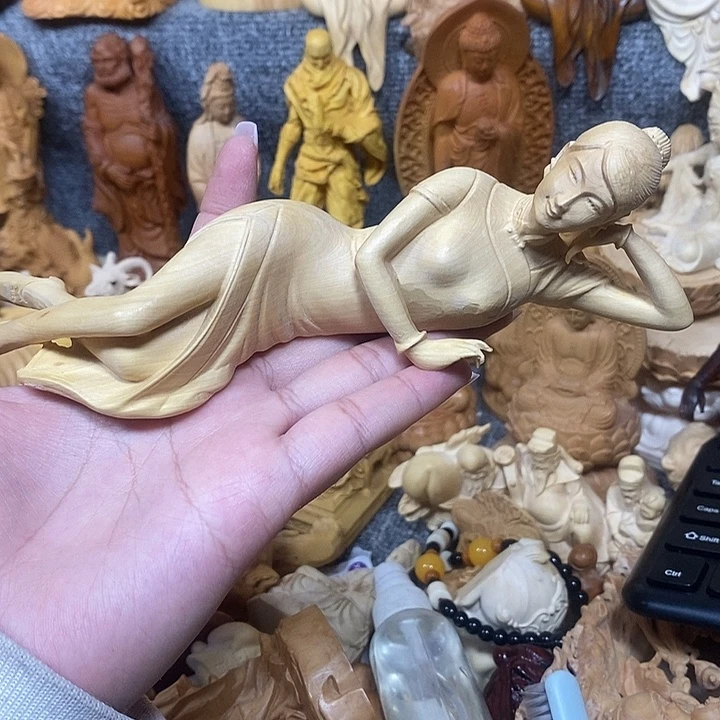 黄杨木黄杨木瑕疵美女