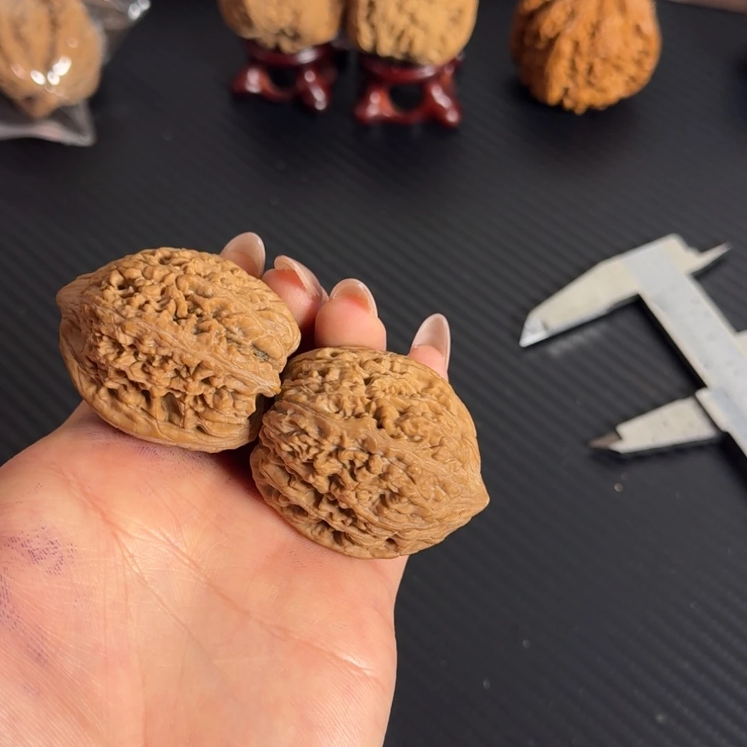 文玩核桃吊坠38大蒜头克重45