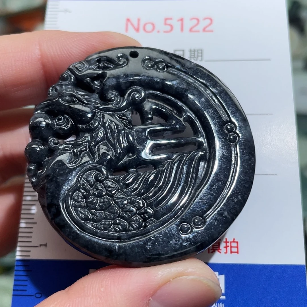 翡翠未镶嵌挂件5122