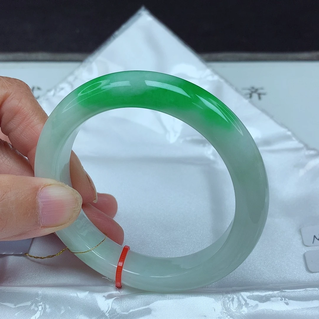 翡翠未镶嵌手镯57圈4930