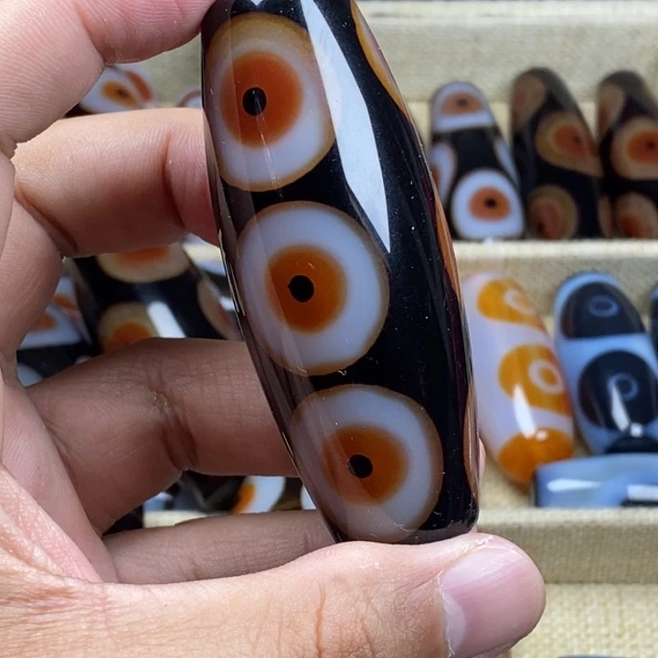 夜***蓝玛瑙/玉髓未镶嵌颈饰九眼k