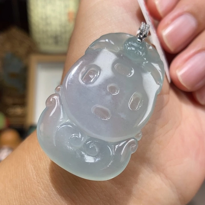 【闪购商品】颈饰18K金镶嵌翡翠43