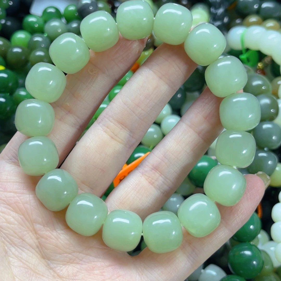 未镶嵌手串和田玉