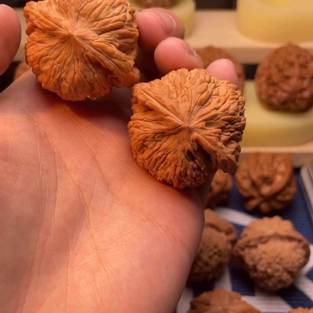 文玩核桃泥鳅背41尺