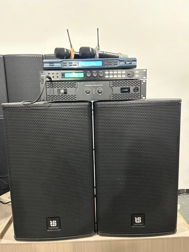 9新  （不包邮）英国罗杰高端系列15寸音响四件套