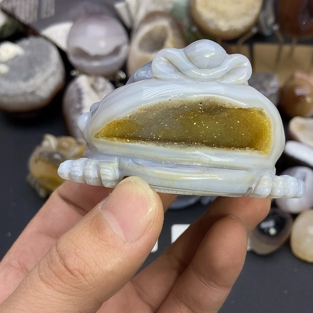 玛瑙/玉髓未镶嵌珠宝奇石