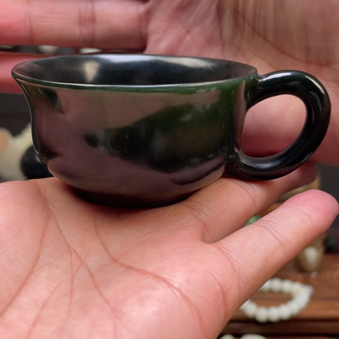 未镶嵌和田玉把件和田玉茶杯未镶嵌