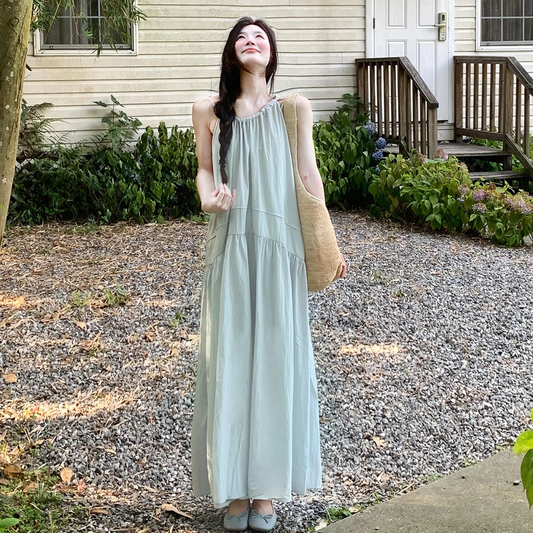 法式蓝色挂脖吊带连衣裙子女夏季新款海边度假小个子背心长裙4499