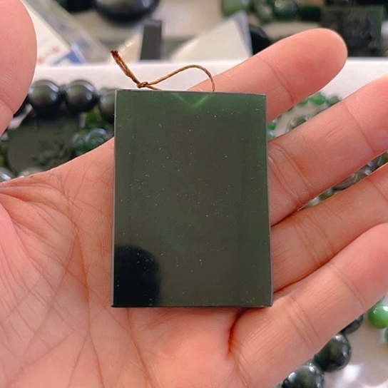 蛇纹石玉颈饰未镶嵌∫*