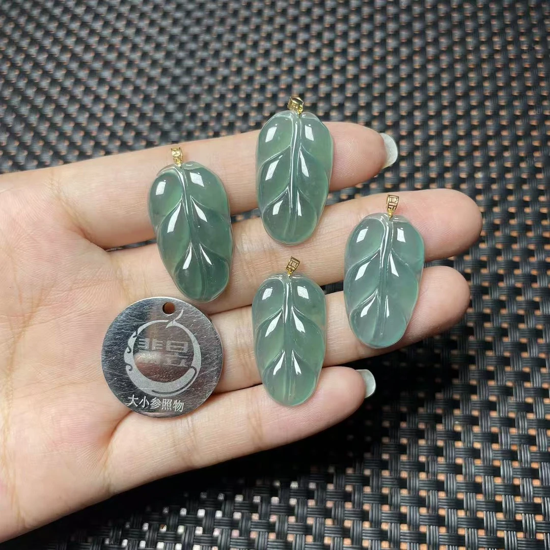 翡昱-N03-64232-天然A货翡翠吊坠18K金扣-多样性发其一