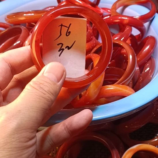 玛瑙/玉髓未镶嵌手镯