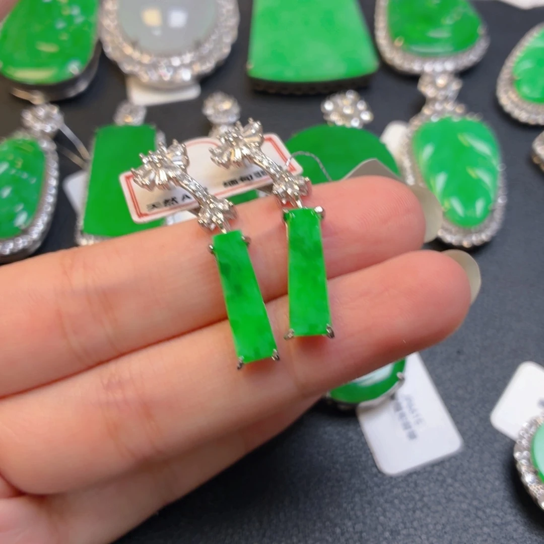 翡翠银S925镶嵌颈饰