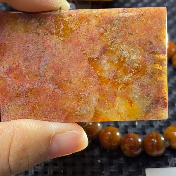 玛瑙/玉髓颈饰未镶嵌金*花