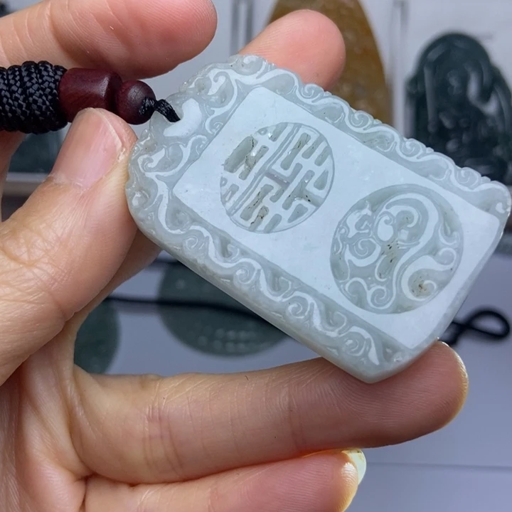 翡翠未镶嵌挂件翡翠