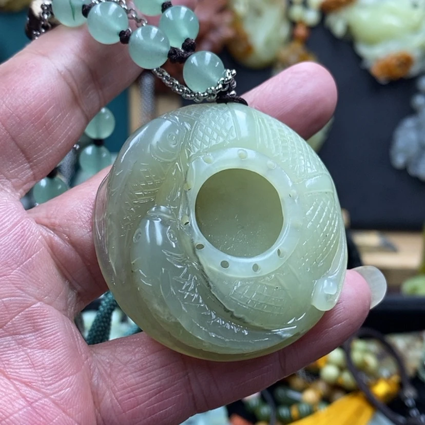 【闪购商品】蛇纹石玉吊坠未镶嵌