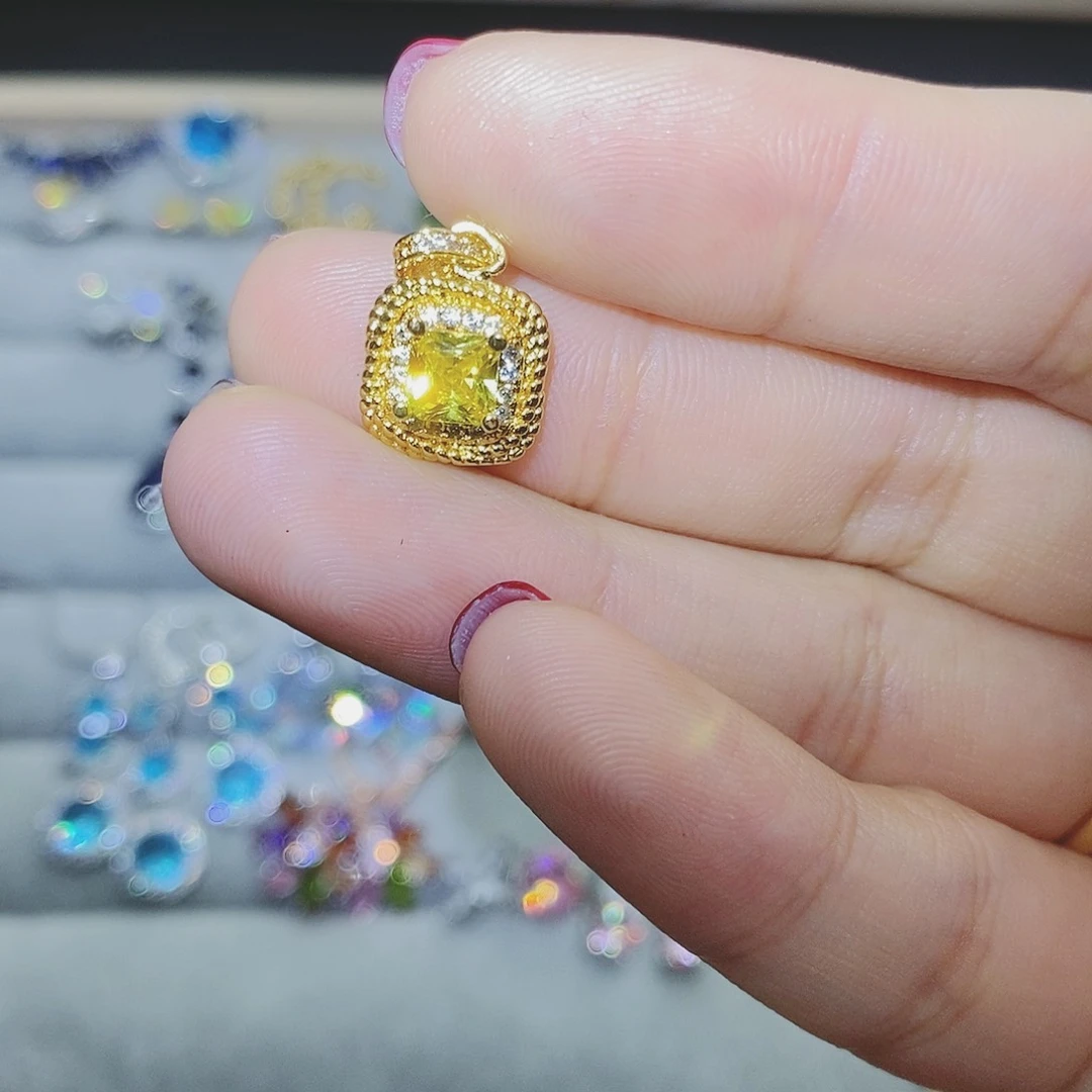 【闪购商品】托帕石耳饰银S925镶嵌