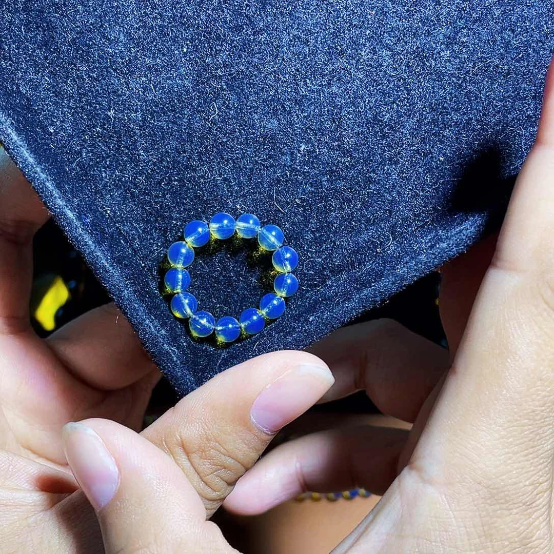 蓝珀裸石未镶嵌指环