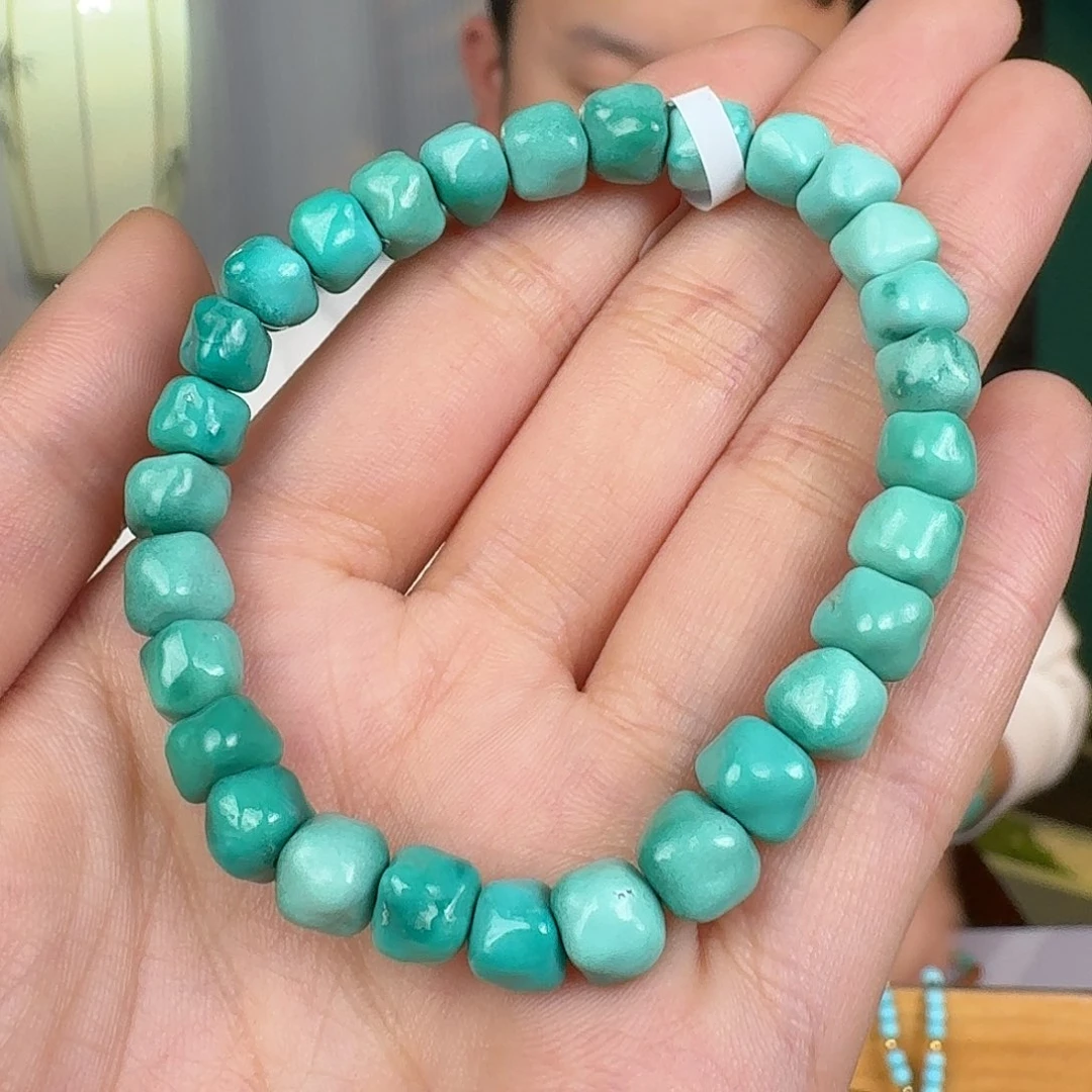 绿松石未镶嵌挂件