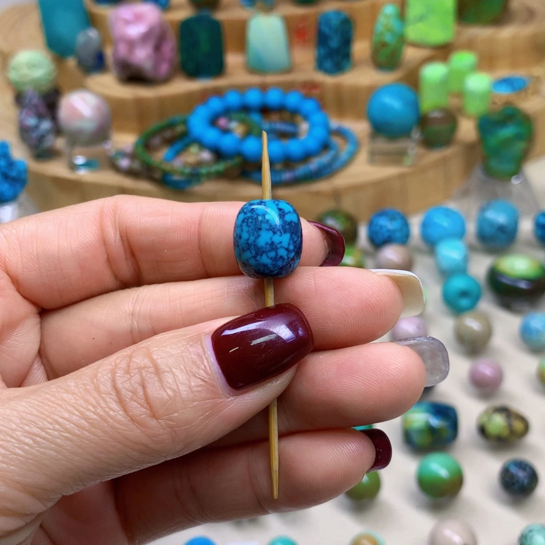 绿松石未镶嵌三彩随行