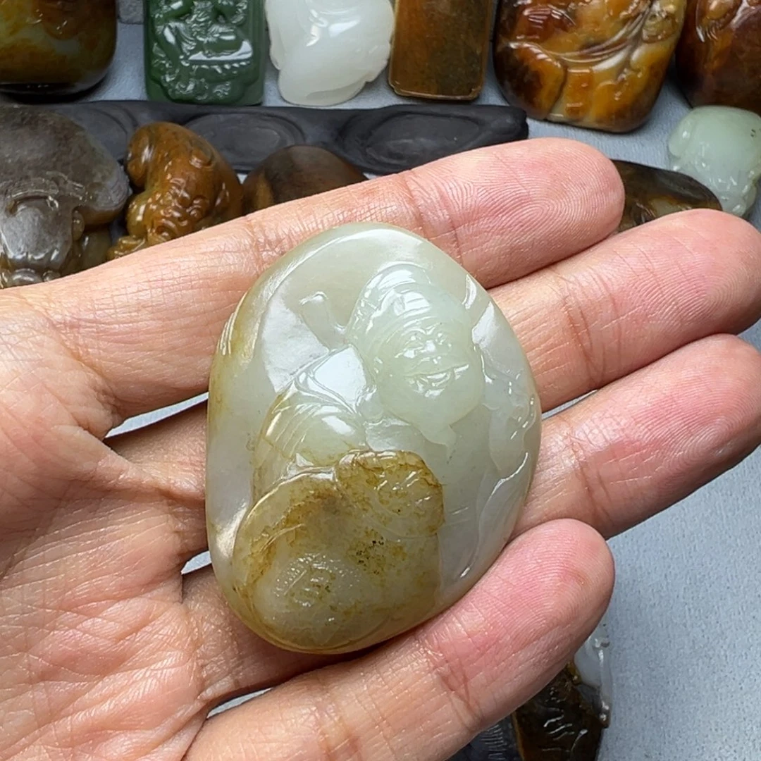 和田玉未镶嵌挂件