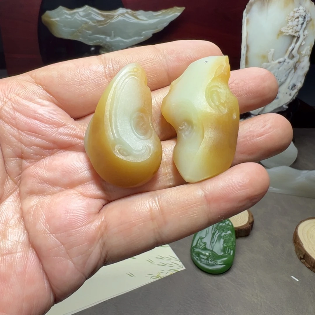 和田玉未镶嵌颈饰