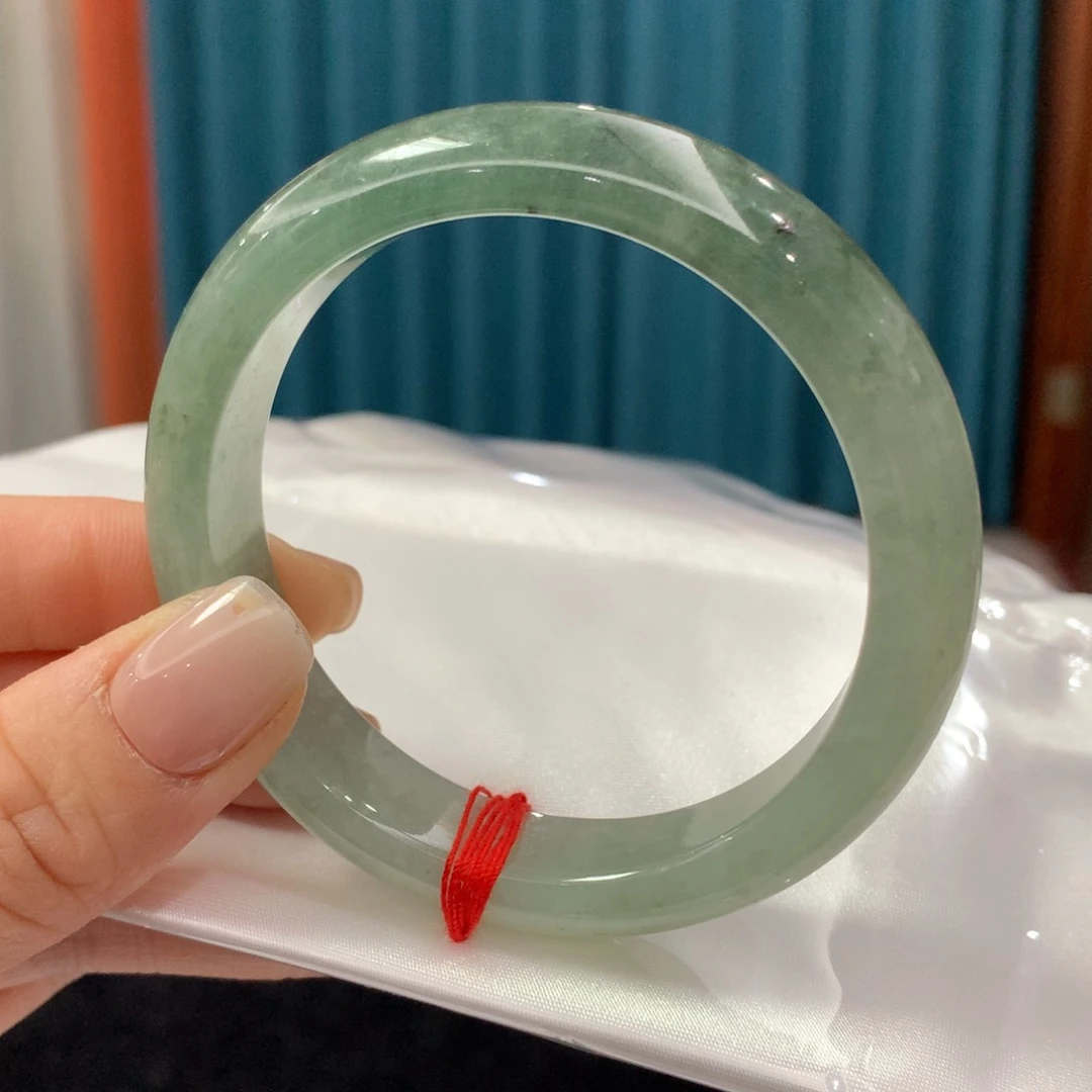 未镶嵌手镯翡翠完美者慎拍 圈口56.4