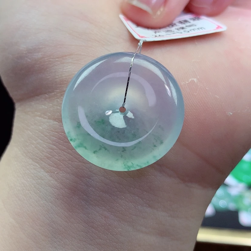 【闪购商品】翡翠未镶嵌颈饰