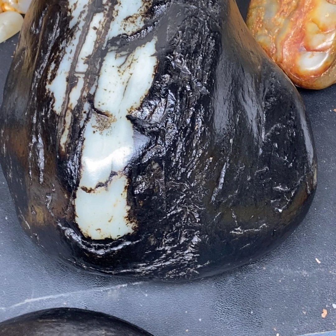 和田玉未镶嵌挂件今**玉