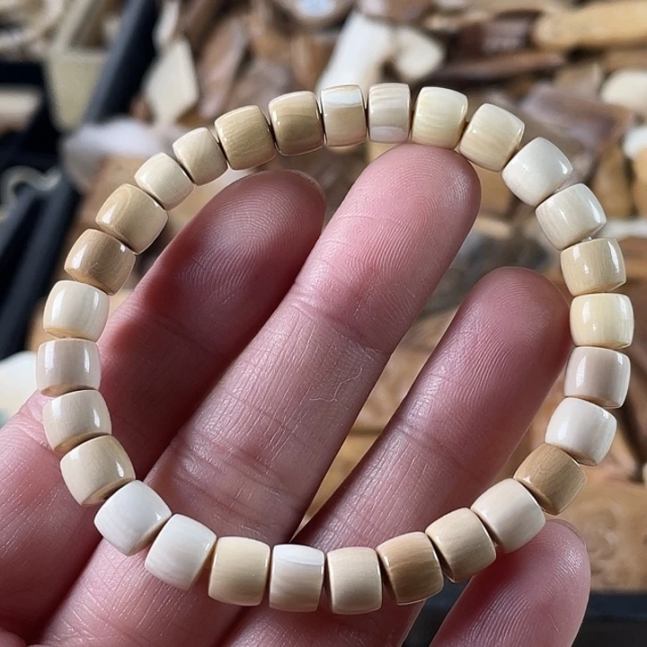 泥塑不打孔联系客服