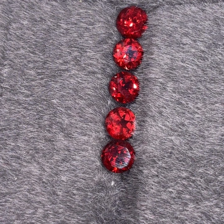 裸石石榴石未镶嵌裸石5粒