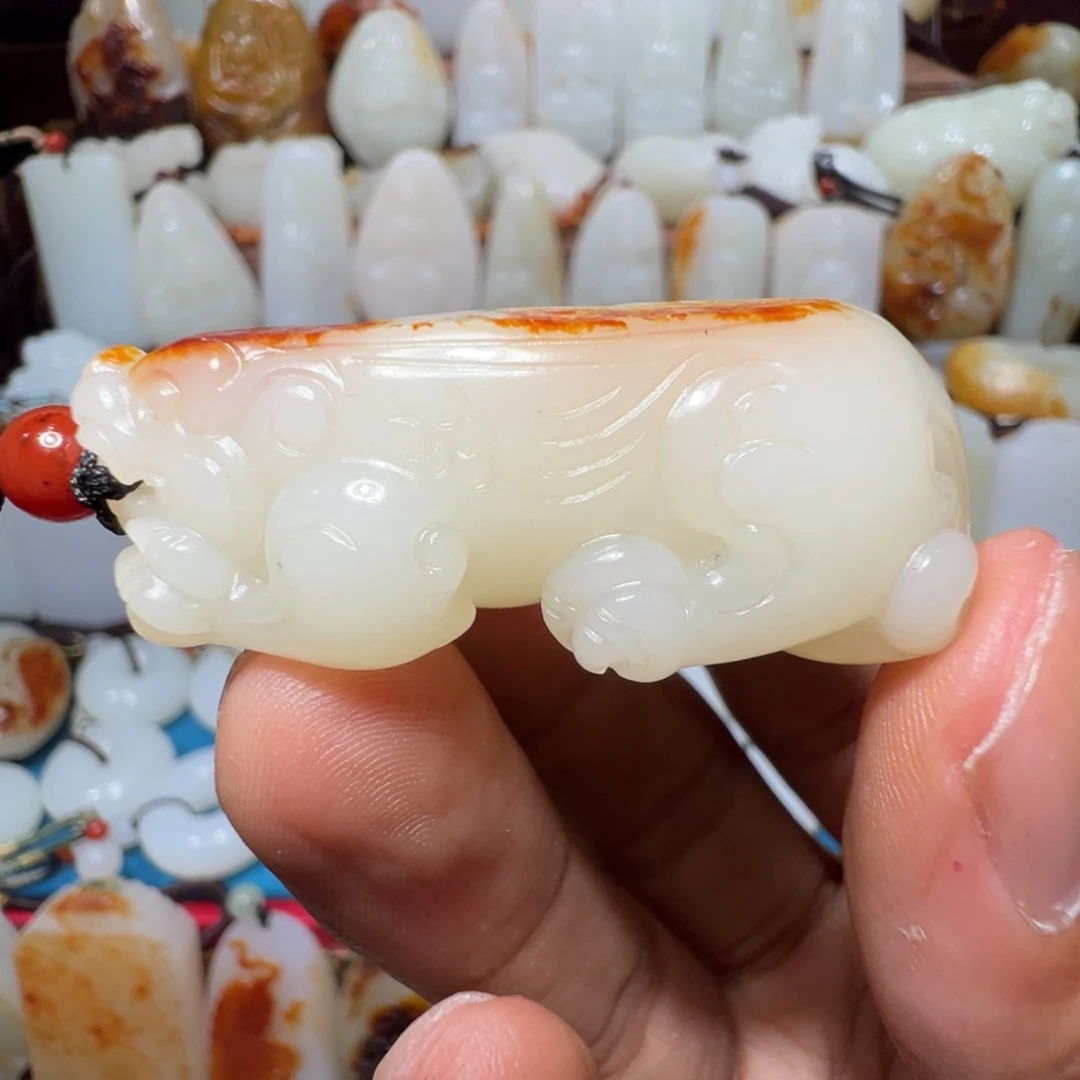 顿***顿吊坠(不含链)未镶嵌和田玉