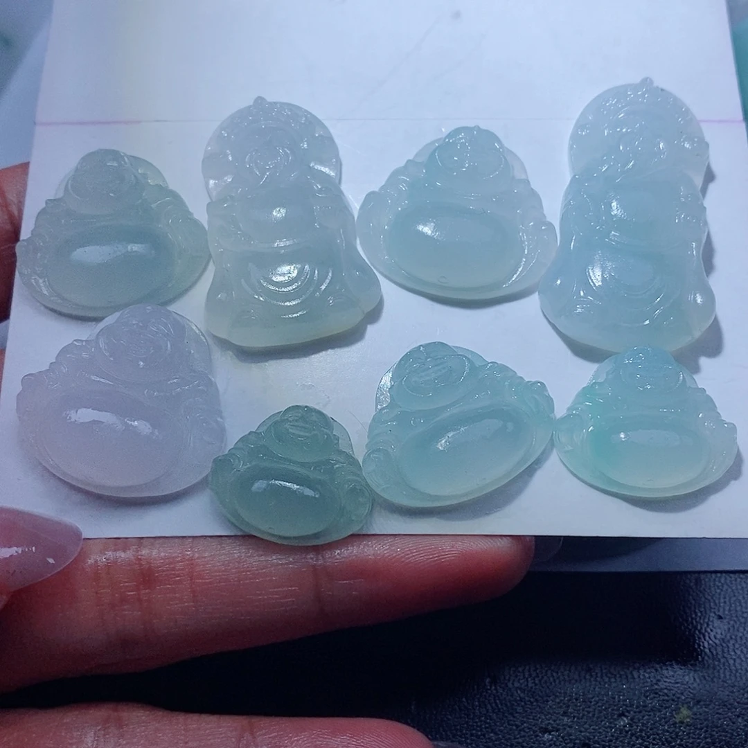 只***，定制翡翠未镶嵌翡翠