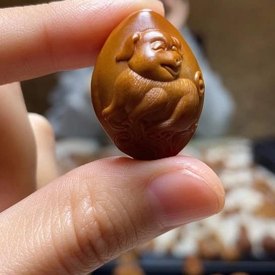 橄榄核手串/手链猪