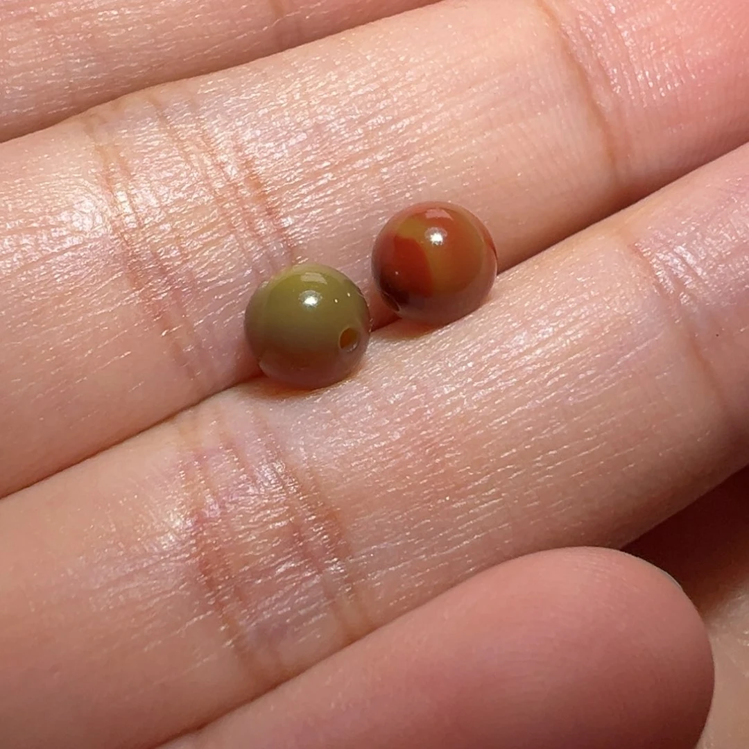 南红玛瑙珠宝奇石未镶嵌包浆圆珠6