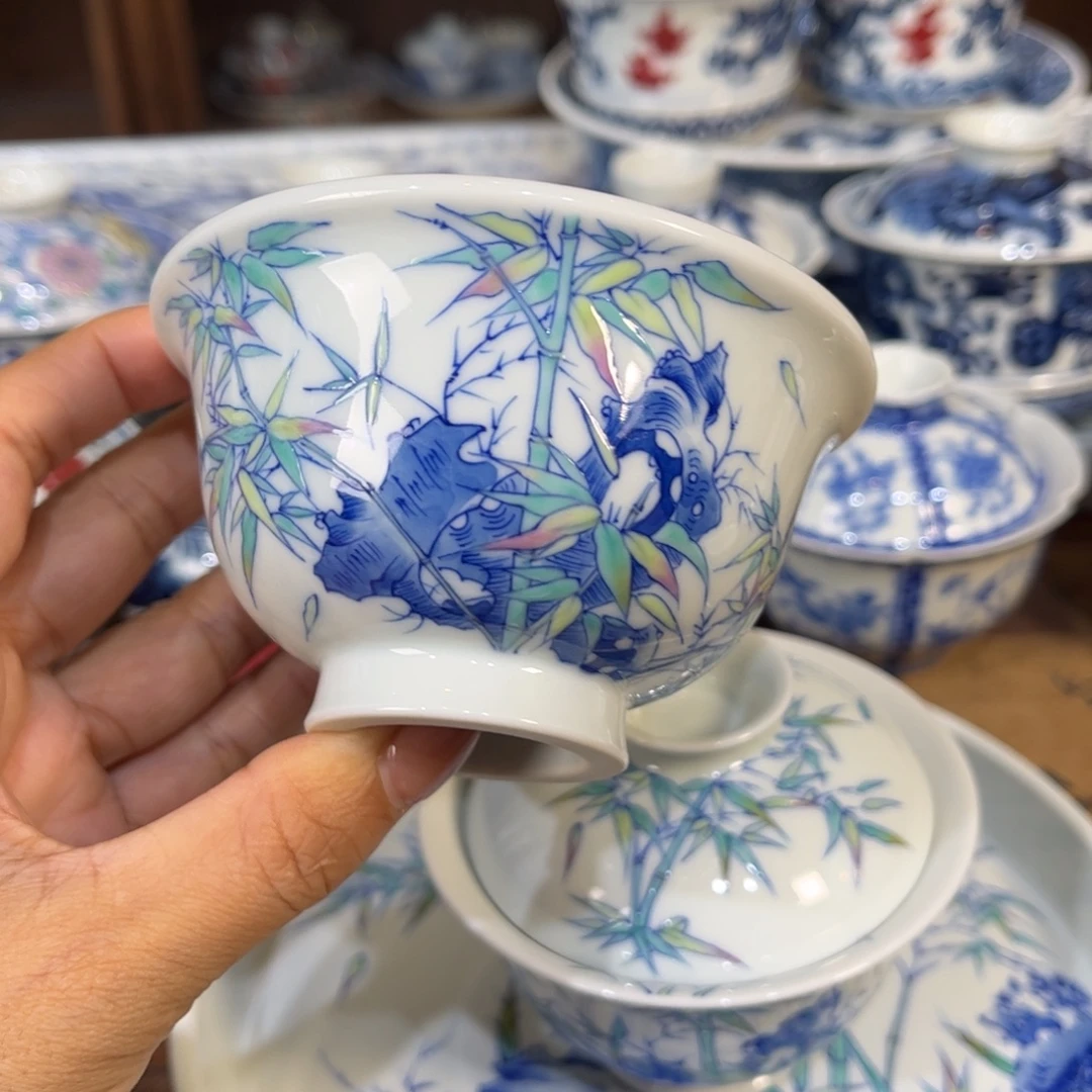 杯子…………………………………………