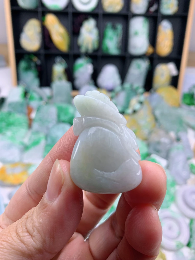 缅甸天然A货翡翠钱袋吊坠36.8-25.1-12.2