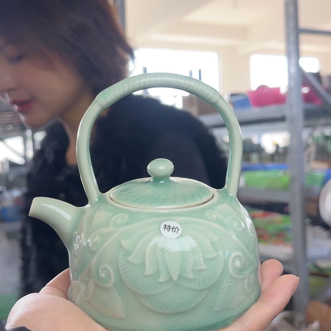 龙泉云间青瓷小米茶器