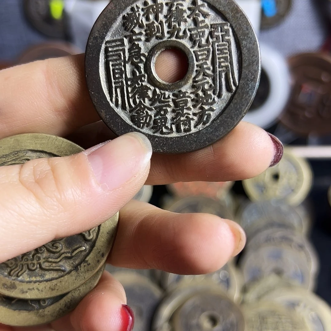 铜给****?铜工艺品手工翻沙文创