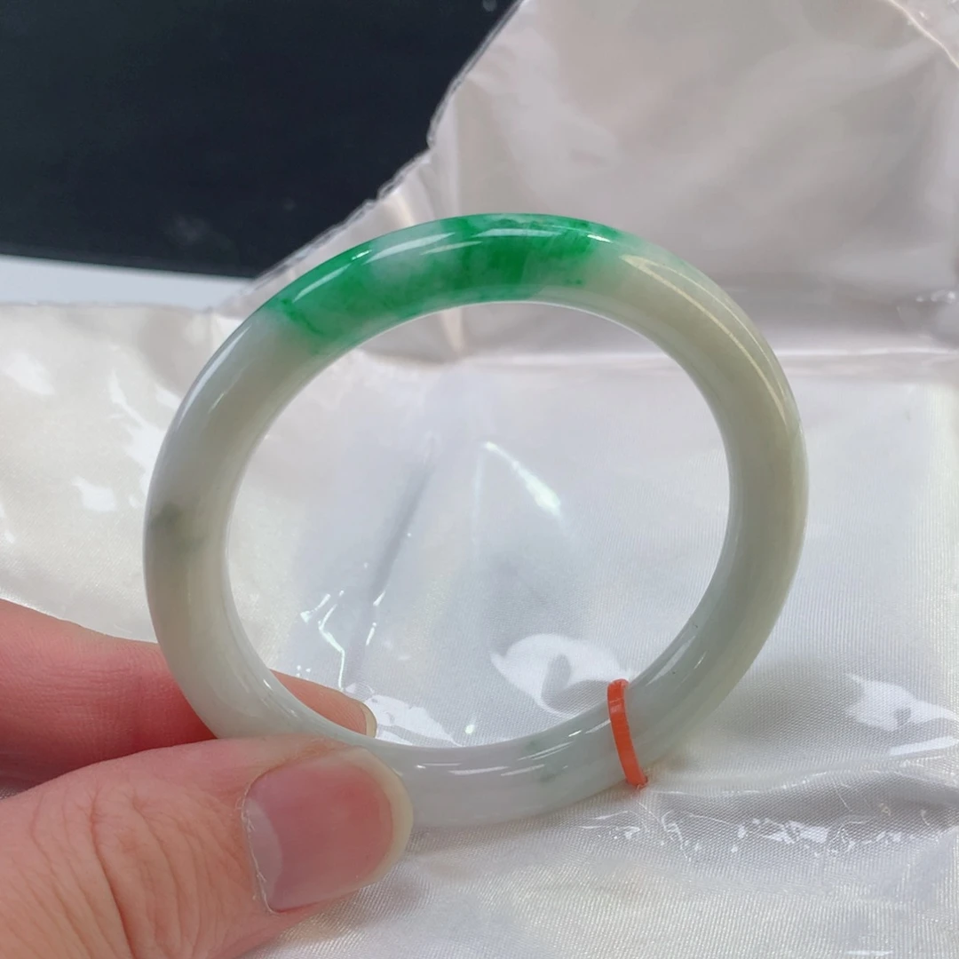 未镶嵌手镯翡翠428