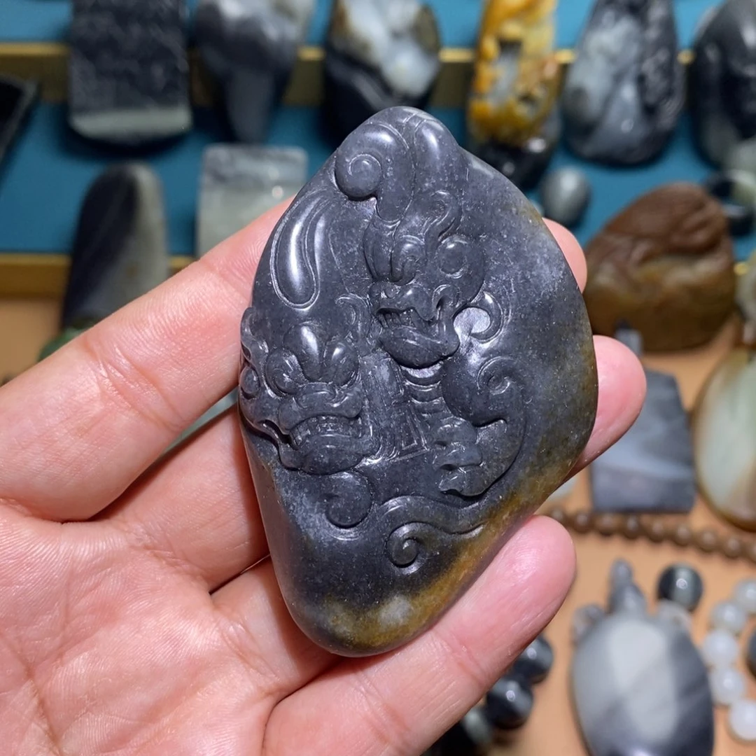 未镶嵌和田玉把件