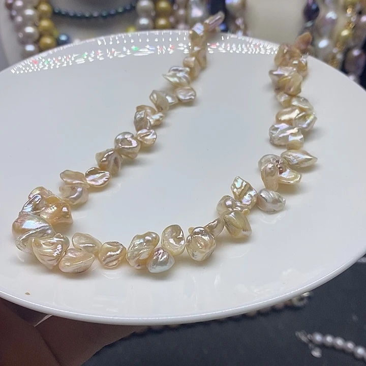 淡水珍珠吊坠(赠链)未镶嵌