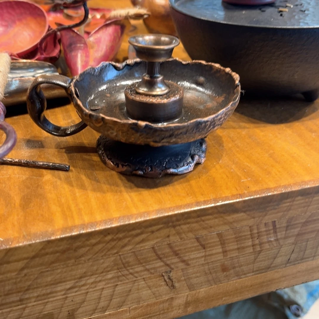 复古苏油灯香炉手工锻打工艺