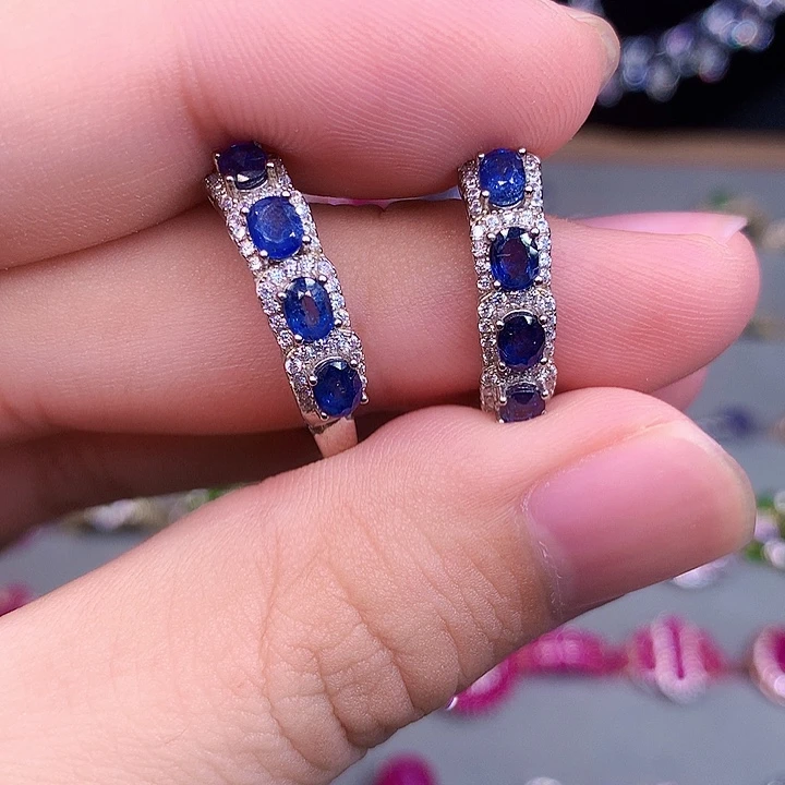 蓝宝石银S925镶嵌耳饰