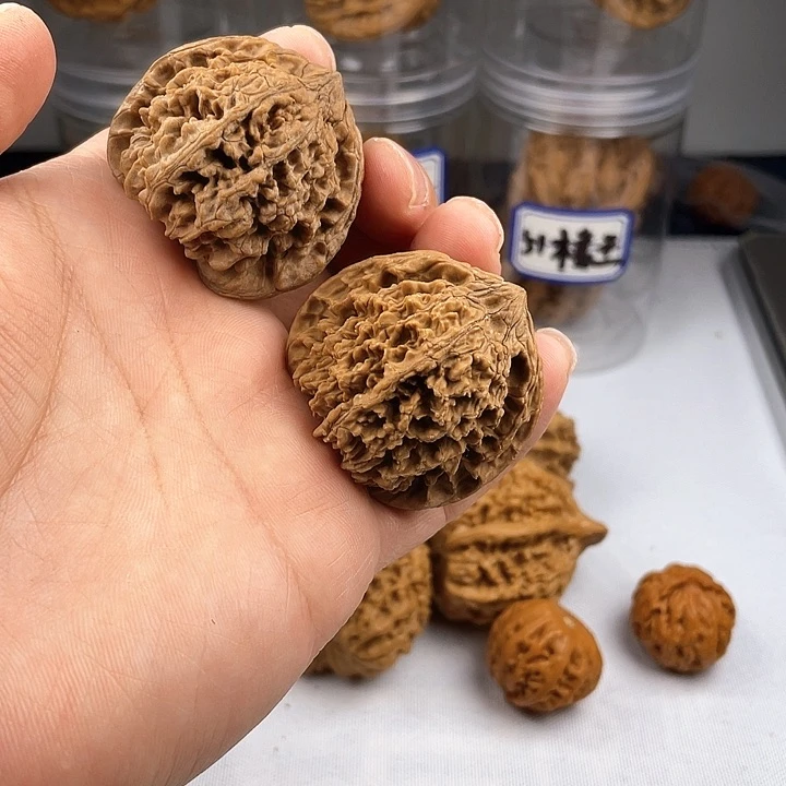 文玩核桃吊坠满天星全品