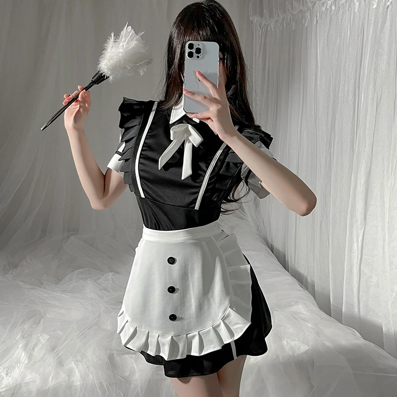 显瘦学院风黑白见外包装通用气质透气动漫秋季睡裙女装裙子连衣裙