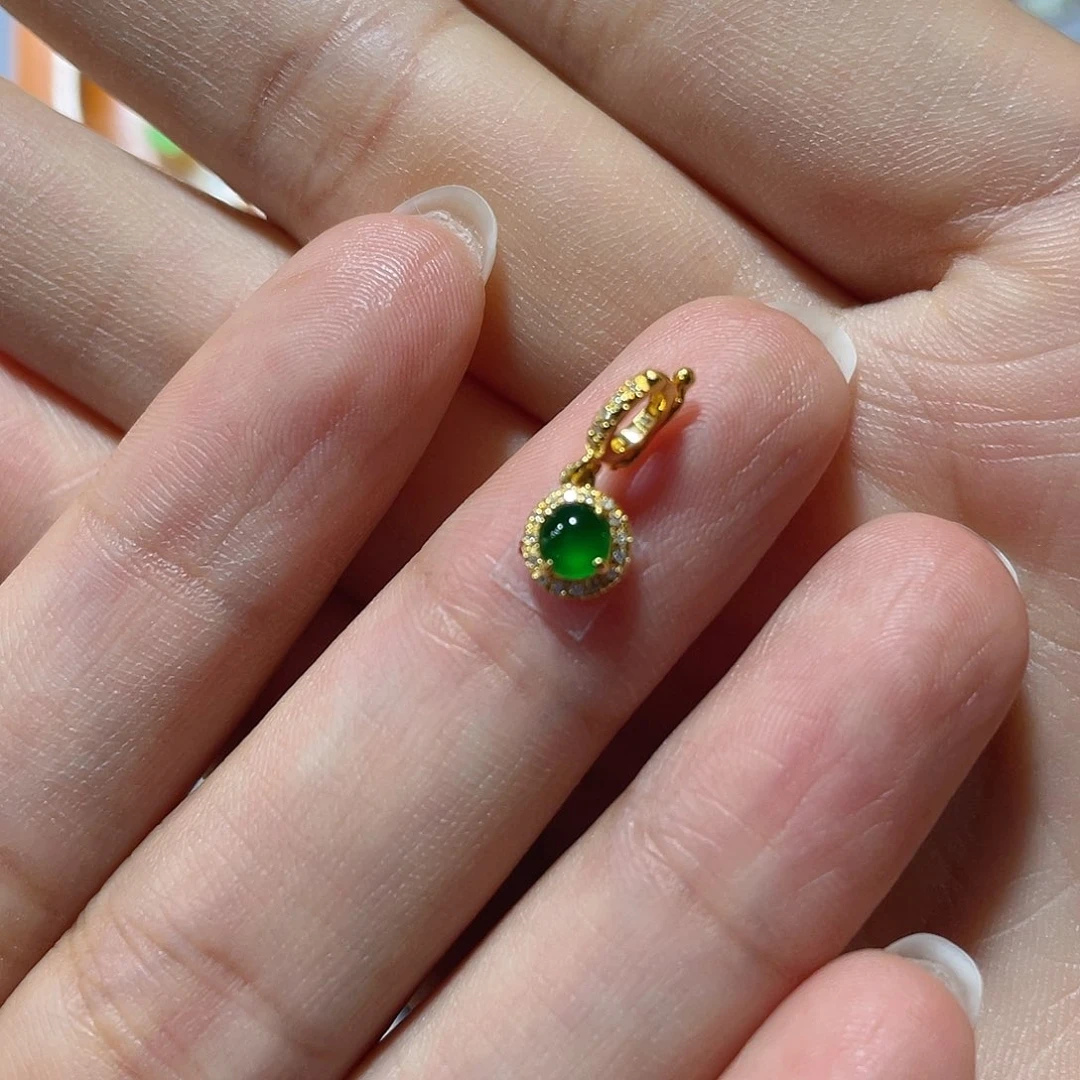 翡翠18K金镶嵌吊坠(不含链)