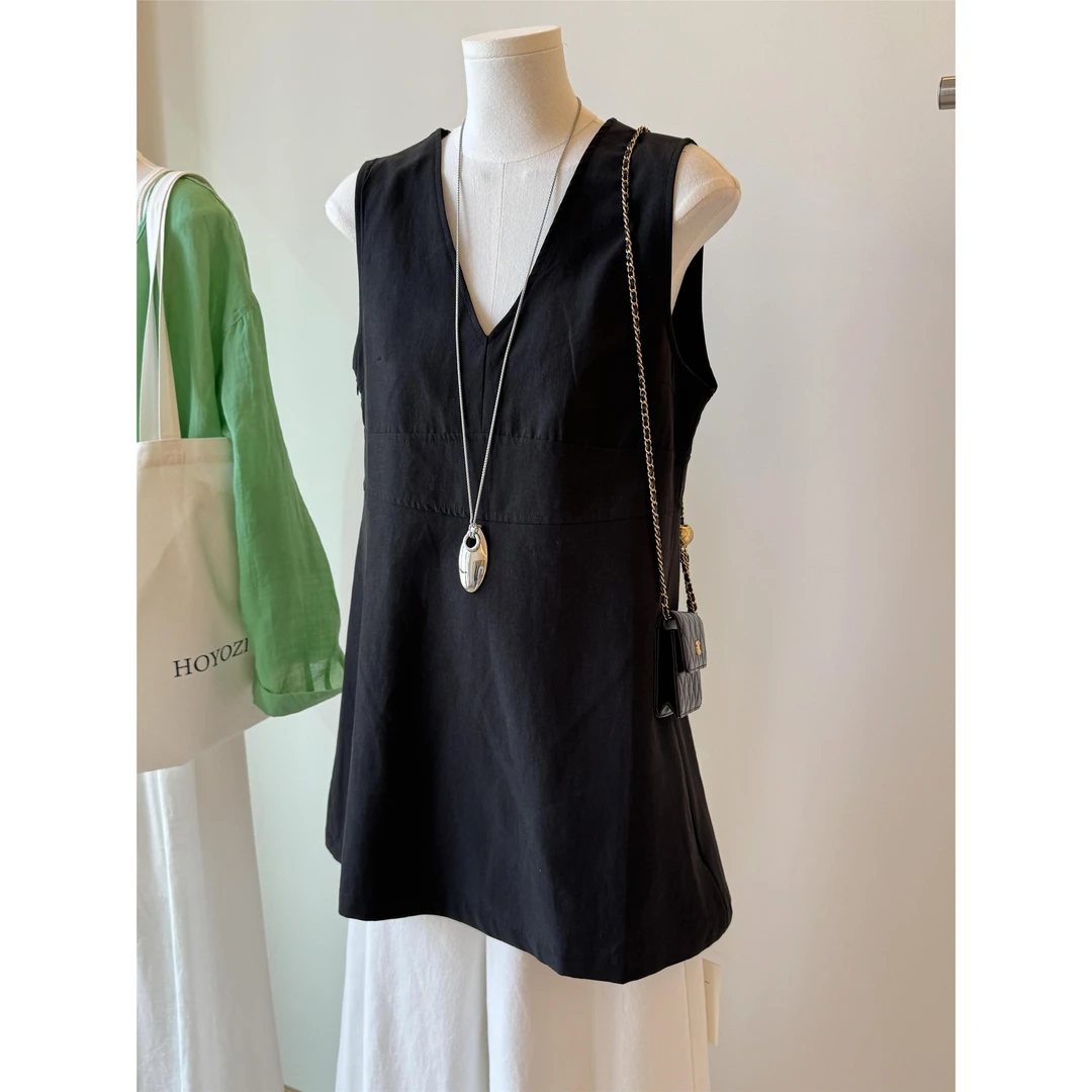 简约v领背心女夏季外穿高级感黑色无袖上衣宽松时髦松弛感小衫ins